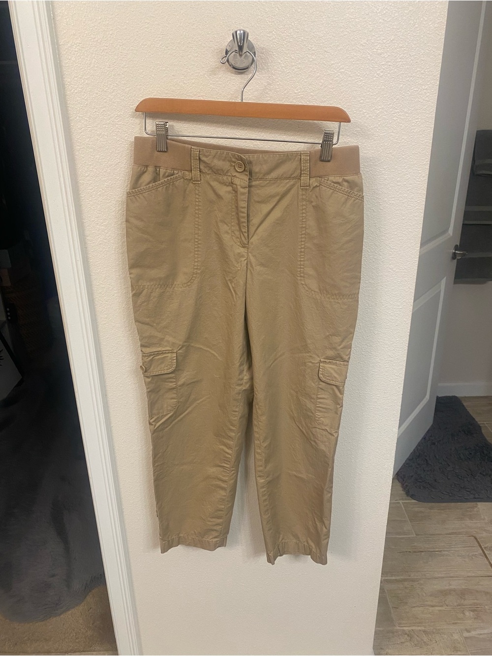 Talbots Tan Crop Cargo Pants